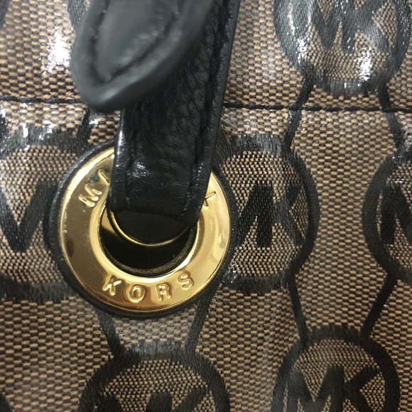 Micheal Kors tote bag - Picture 2 of 5